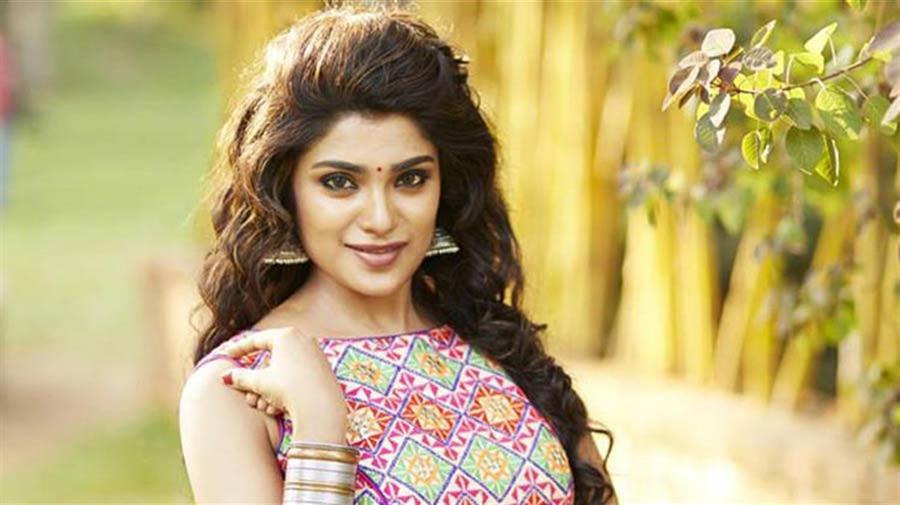 201707201429462875_Aathmika_L_AlbVPF