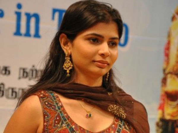 1539158857_chinmayi-sripaada