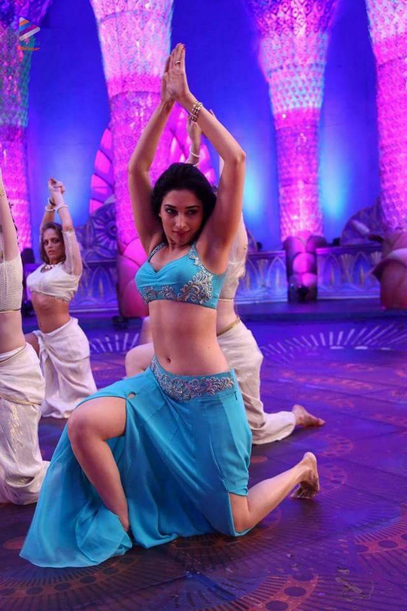 Tamanna-stills-from-jaguar-movie-4