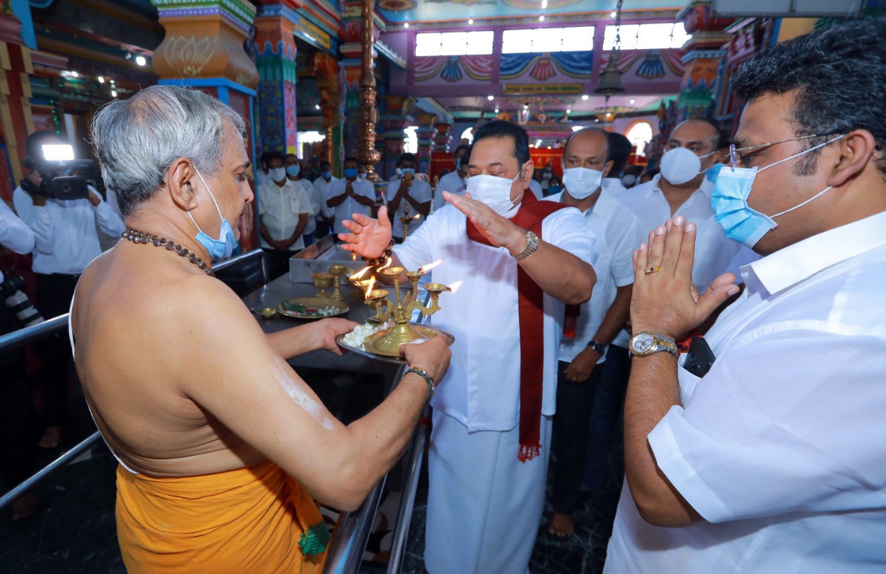 மோதரை விஷ்னு ஆலயத்தில் நடைபெற்ற  சிறப்பு வழிபாடு_Tamil_News_PMO_08